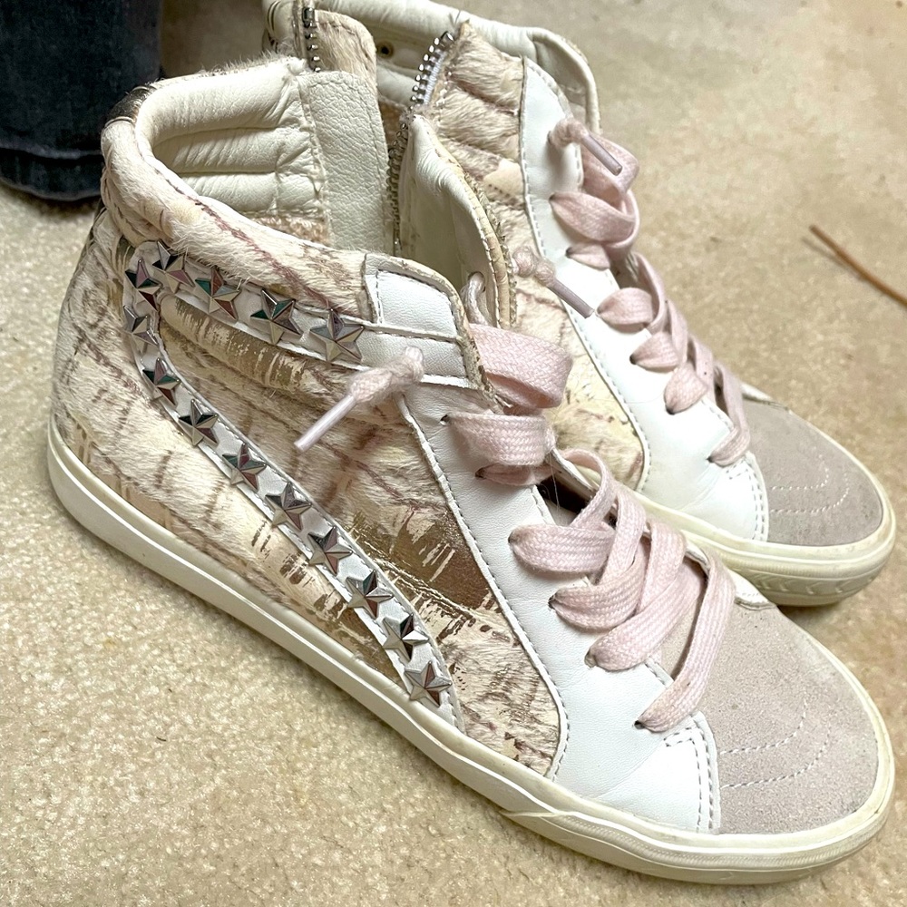 Pink and gold Vintage Havana’s